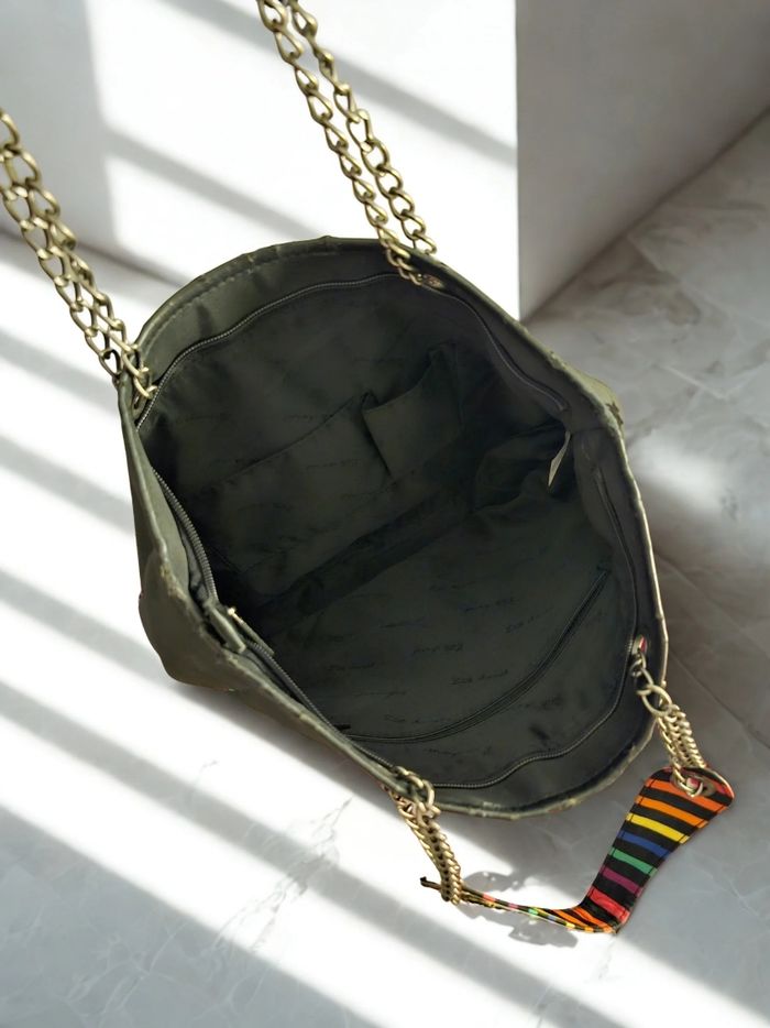 Sac Little Marcel noir à rayures multicolores – tendance & pratique - photo numéro 3