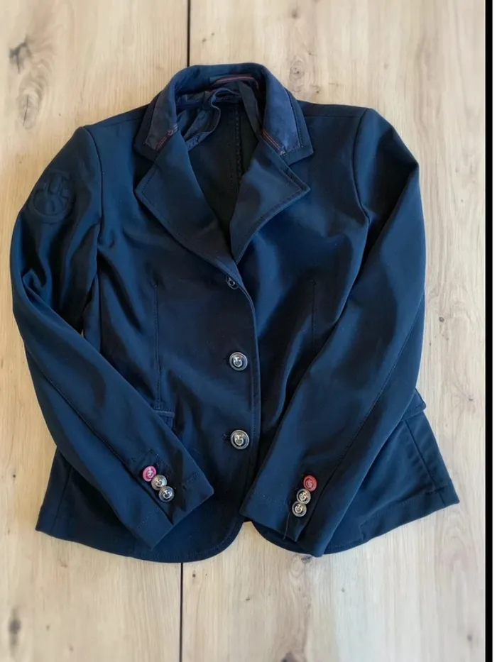 Veste de concours Cavalleria Toscana – Noir avec liseret rouge – Taille 10 ans