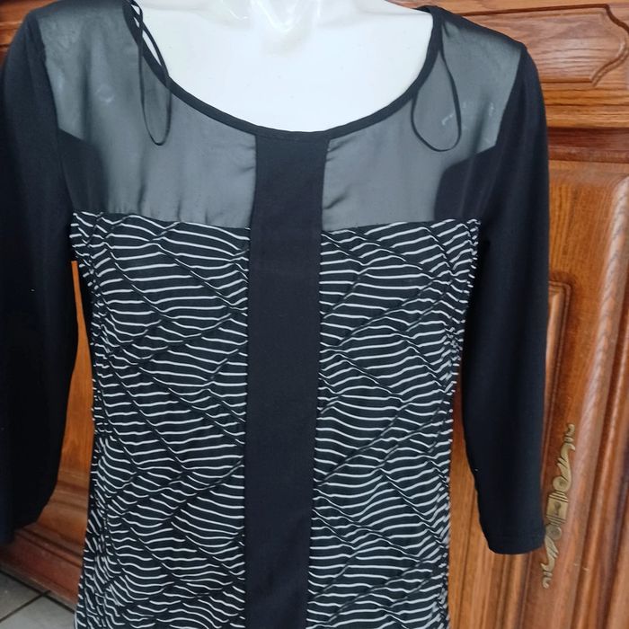 Tee-shirt manche 3/4 taille 40 - photo numéro 2