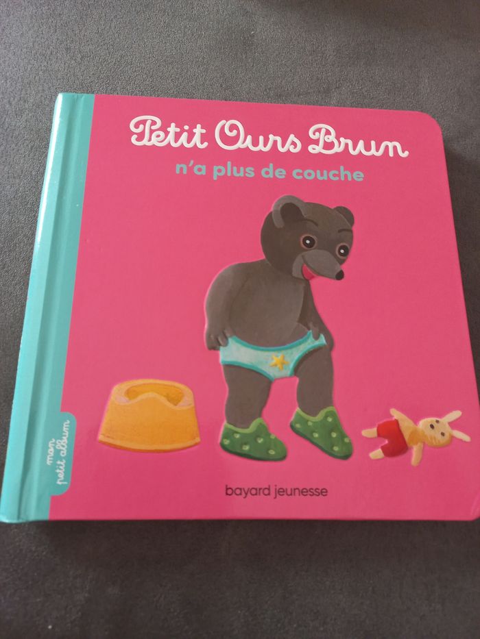 Livre bébé petit ours brun n à plus de couche
