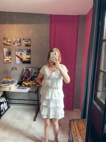 Robe blanche miss captain en 38