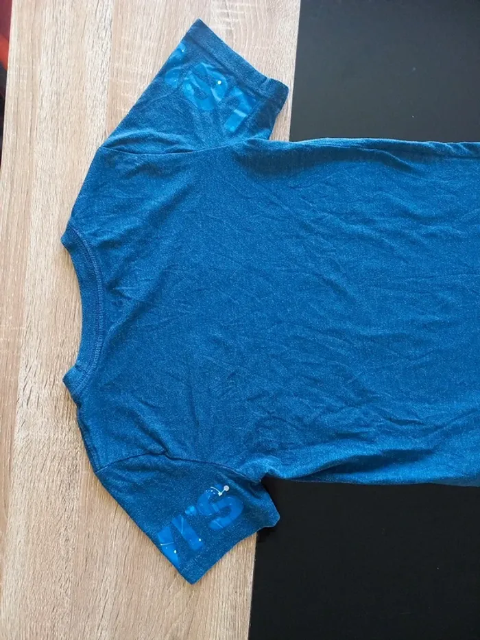 Tee-shirt bleu Levi's 8/10 ans - photo numéro 7