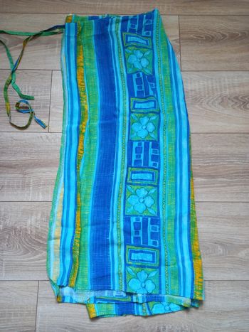 jupe portefeuille bleu marque Brest taille 4
