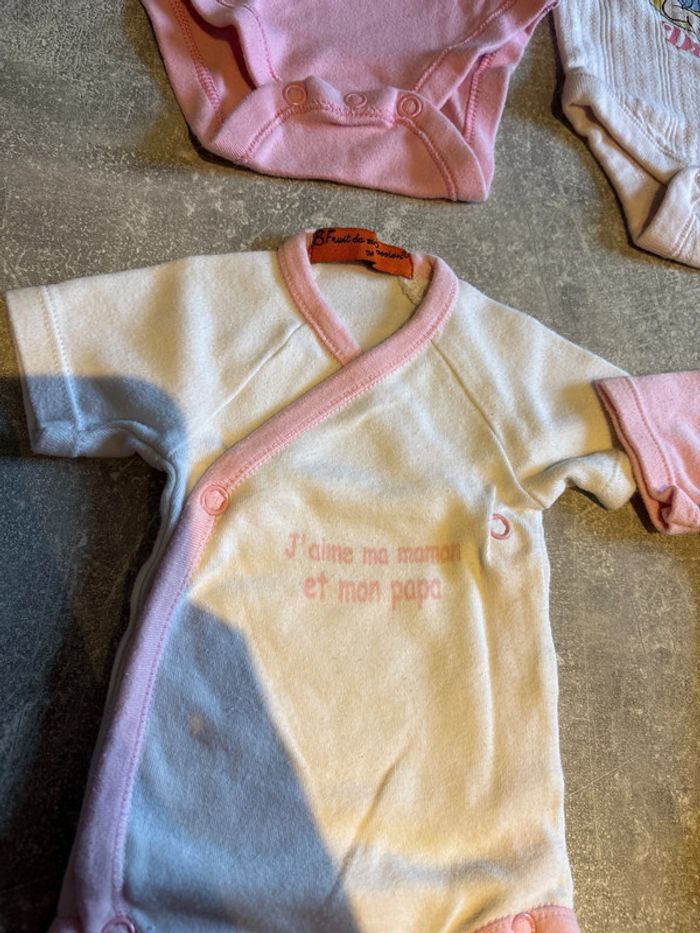 Lot de fille 1 mois - photo numéro 3