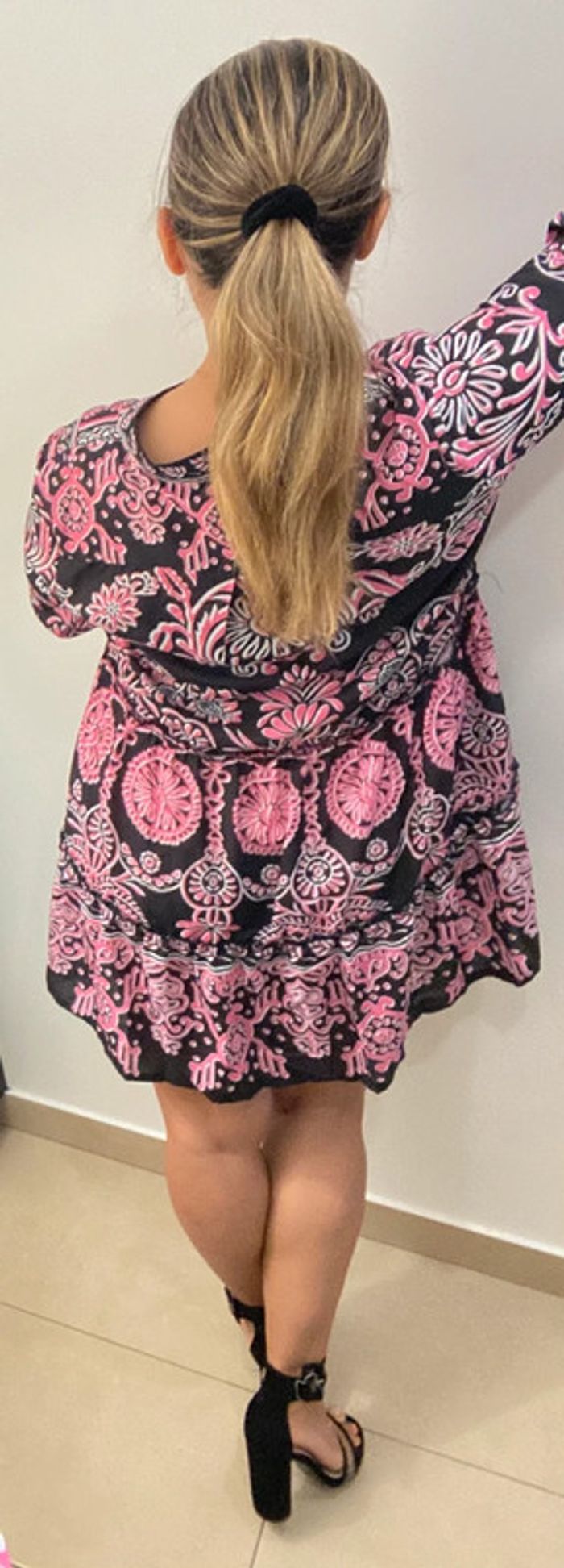 🖤💗 Robe courte à imprimé rose & noir  Jus de Pom 💗🖤 - photo numéro 5