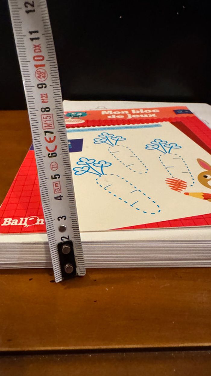 Bloc de jeux et coloriage + 2 ans, des photocopies ont été faites des dessins et vendu avec le tout - photo numéro 10