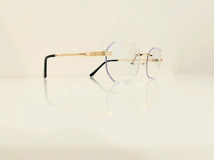 Lunette de repos percée mixte dorée UV protection taille moyenne - photo numéro 3