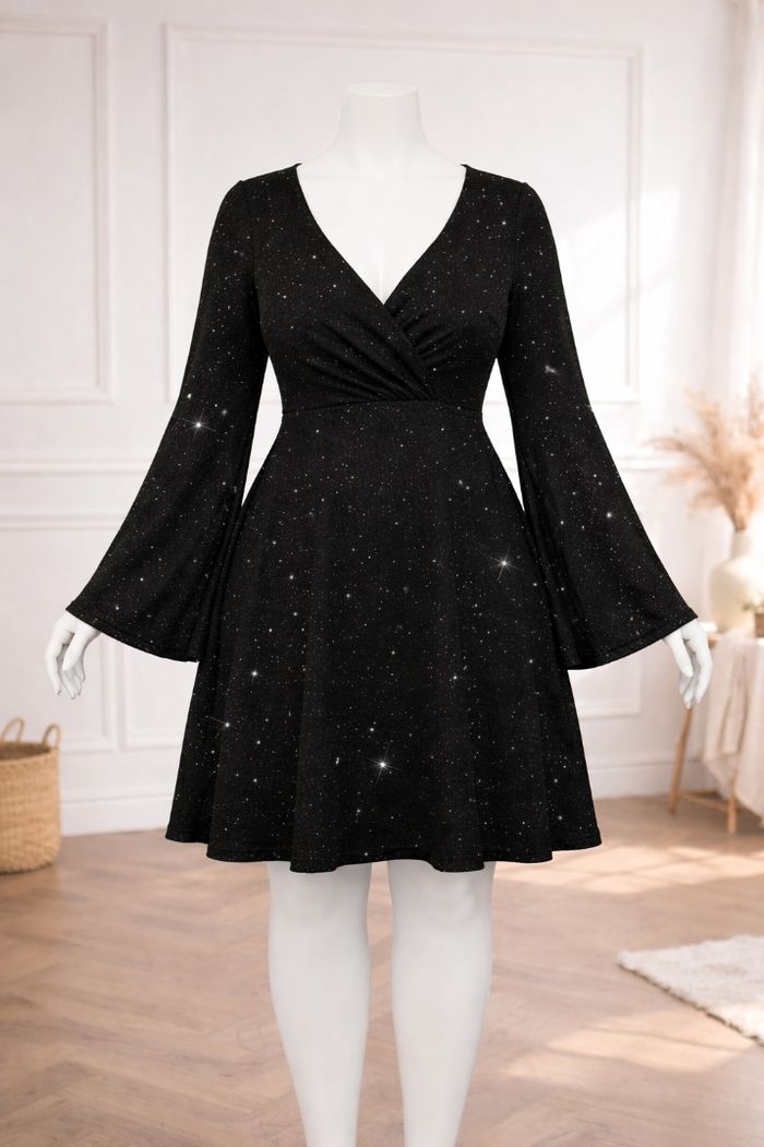 Robe de soirée patineuse scintillante noire pailleté argenté Femme taille 54 marque Boohoo 💍 - photo numéro 5