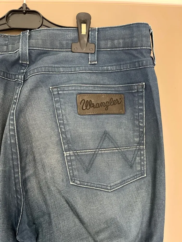 Jeans homme Wrangler modèle Bostin taille 34 us/42 - photo numéro 11