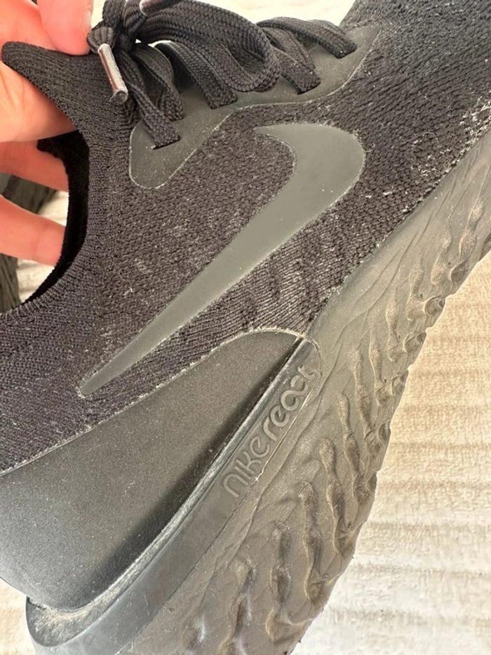 Nike chaussures noires epic react flyknit taille 41 - photo numéro 7