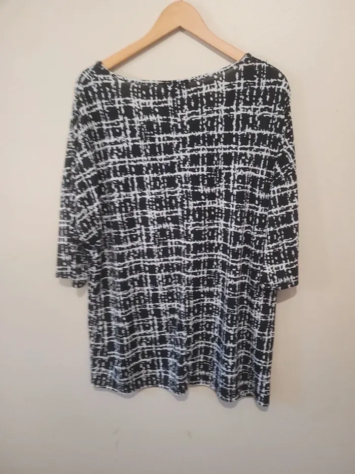 Blouse kiabi Taille 50 52 - photo numéro 2