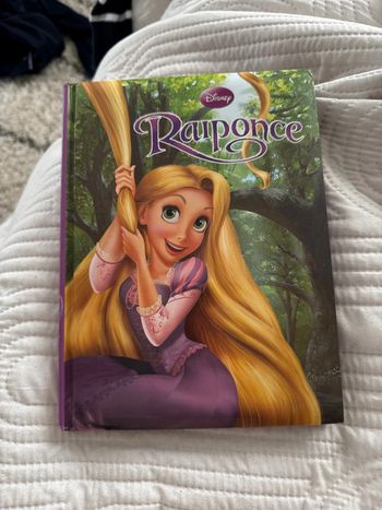 Raiponce livre ne très bon état