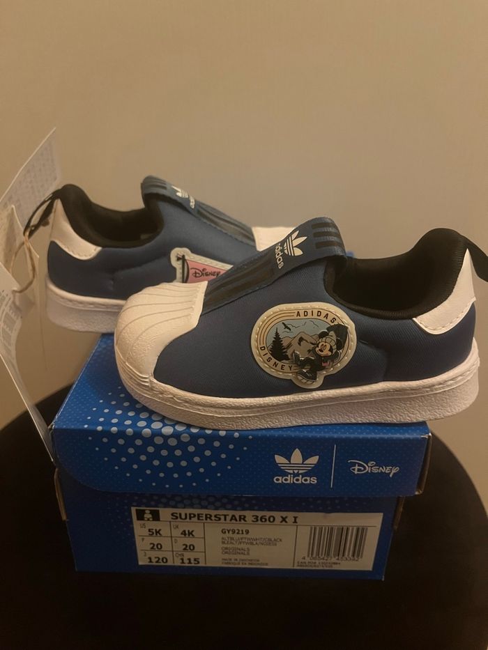 Chaussures AdidasxDisney enfant - photo numéro 4