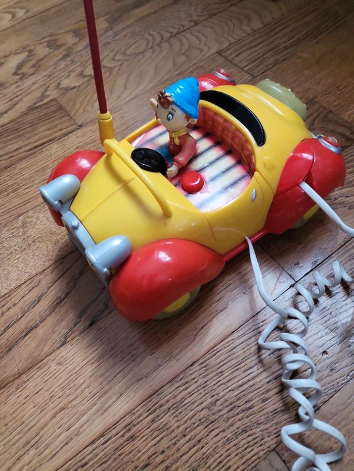 Voiture telephone Oui Oui - photo numéro 4