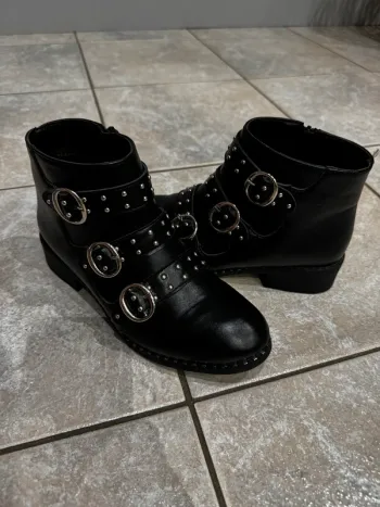 Bottines noires MIM 37