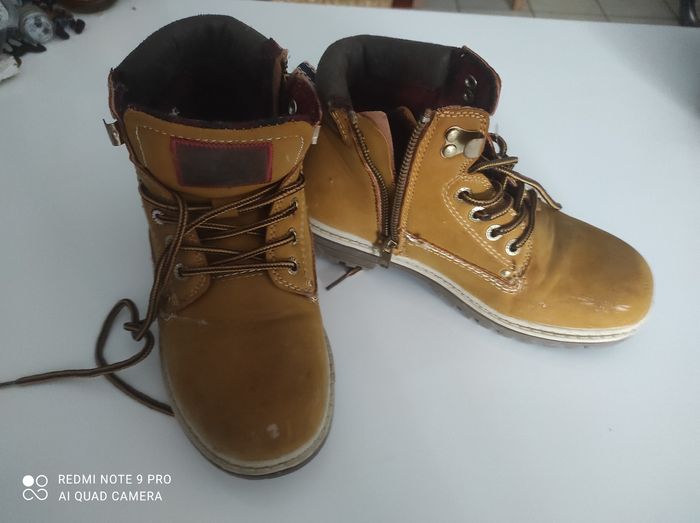 Chaussures montantes