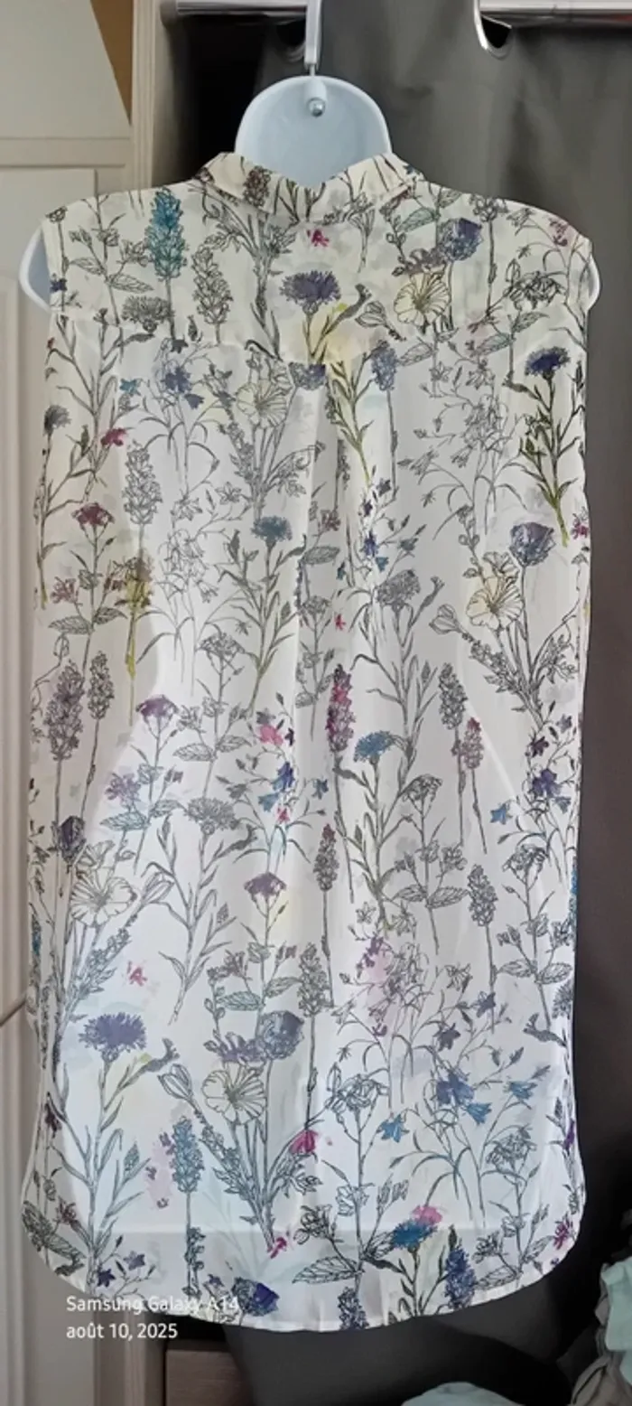 Blouse longue  sans manches assymetrique semitransparente motif fleurs femme 42 h&m - photo numéro 10