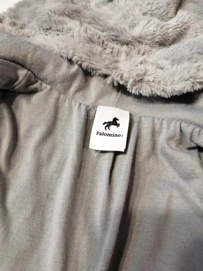 Veste 4 ans - photo numéro 3