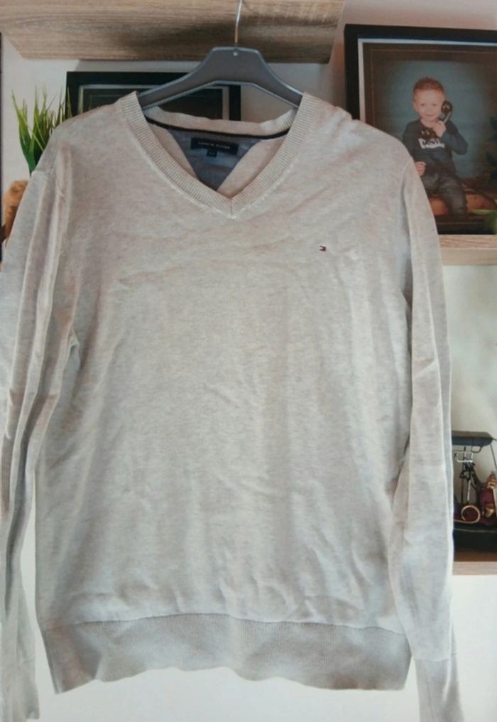 Pull tommy hilfiger 14ans