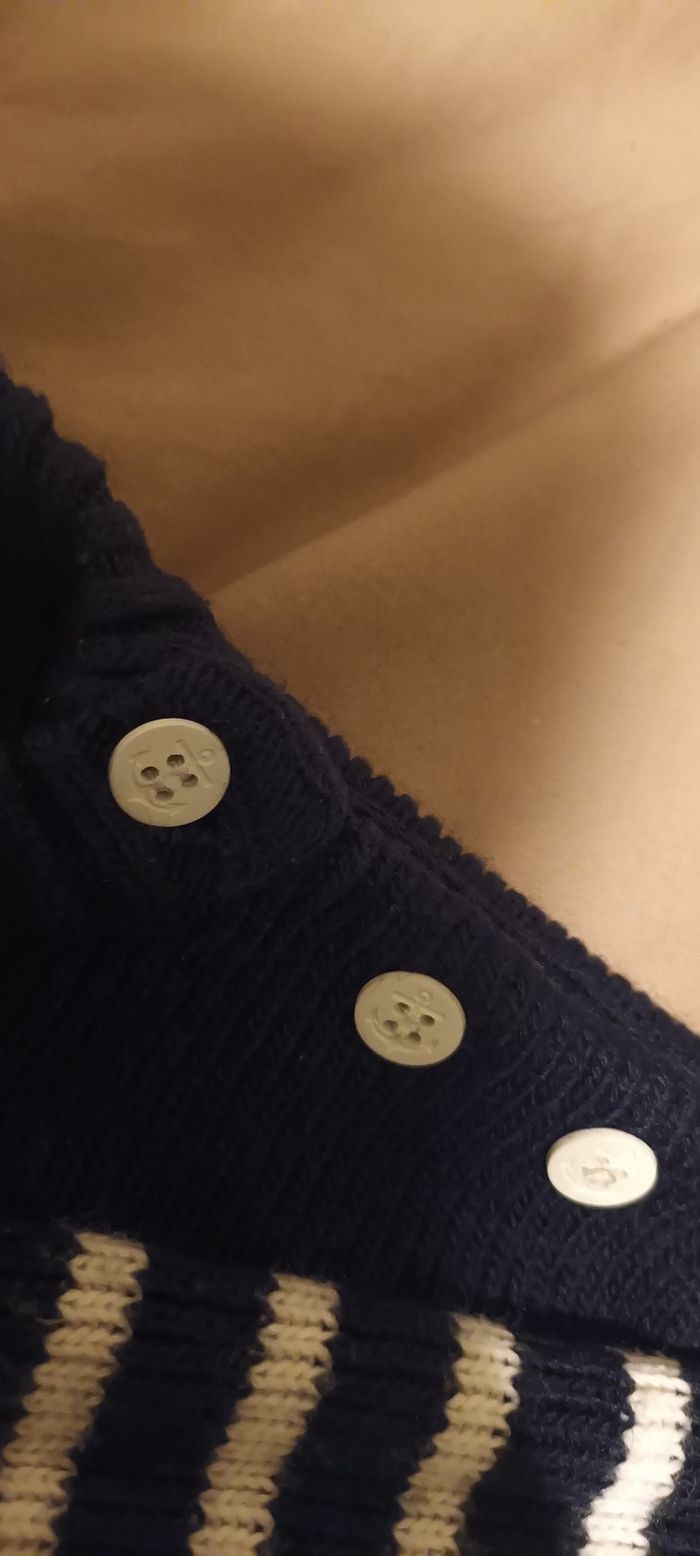 Pull hublot 6 ans - photo numéro 3