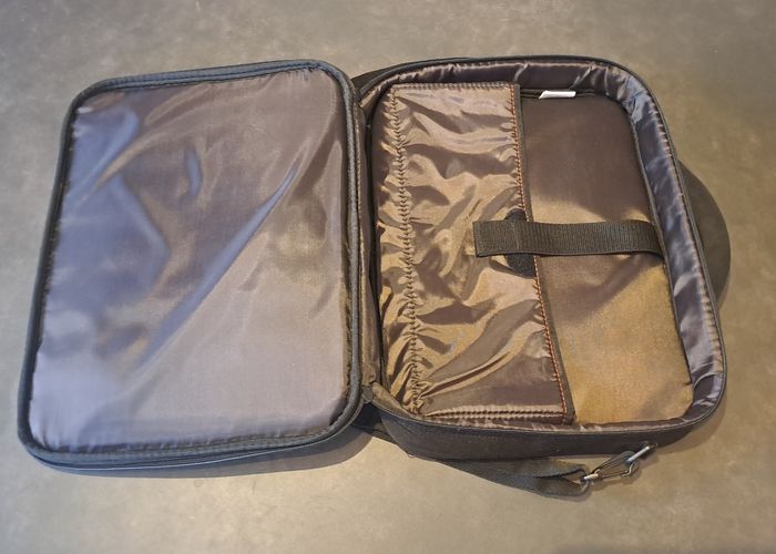 Sacoche / malette pour ordinateur jusqu'à 15.6" - photo numéro 5