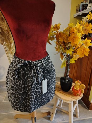 Jupe neo noir femme 🎀 38