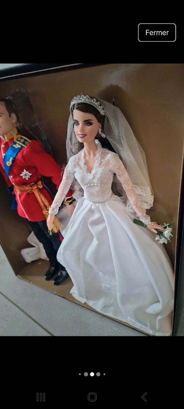 Coffret Prince William et Barbie Kate Middleton