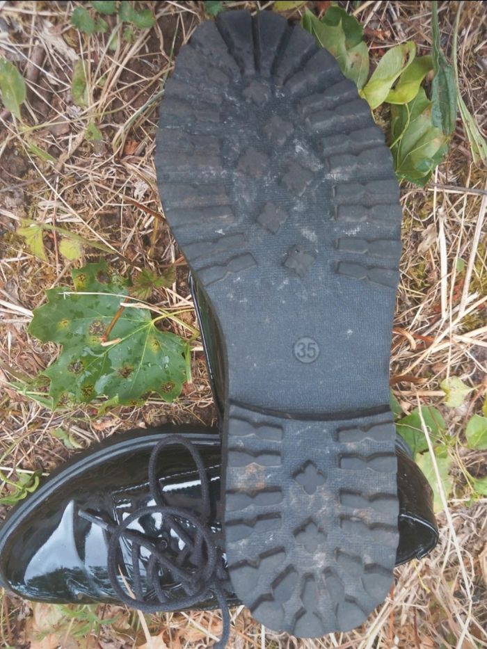 Chaussures classe - photo numéro 3