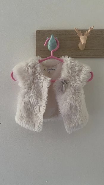 Veste manche courte fourrure fille 1 mois