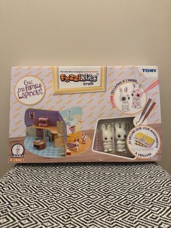Tomy - Coffret créatif - Chez Ma Famille Lapinous - Fuzzikinss