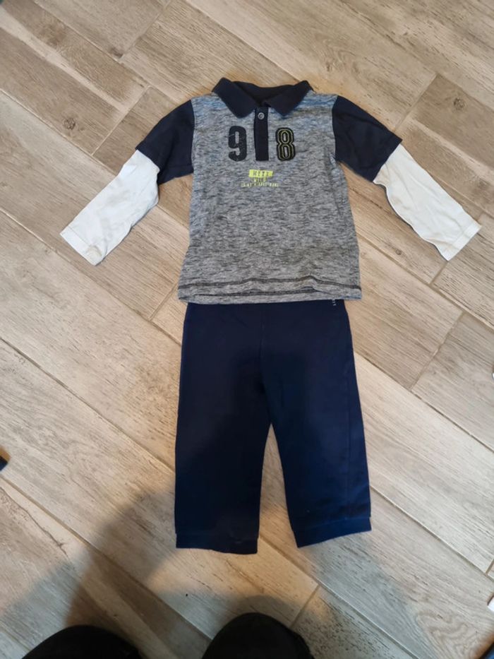 Ensemble pantalon t-shirt manches longues 12 mois