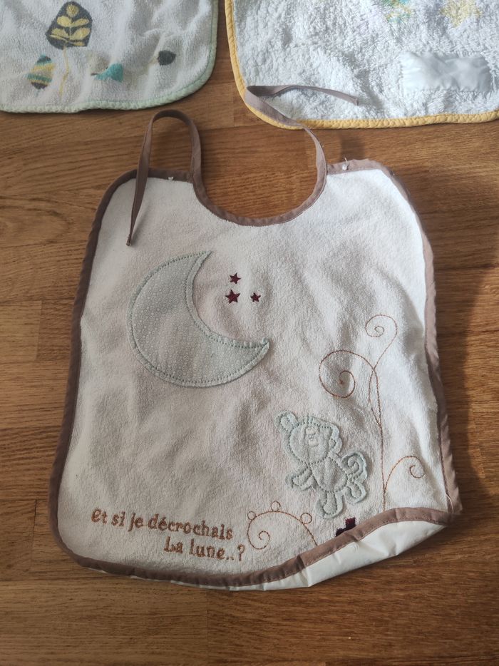 Lots de 3 grands bavoirs - photo numéro 2