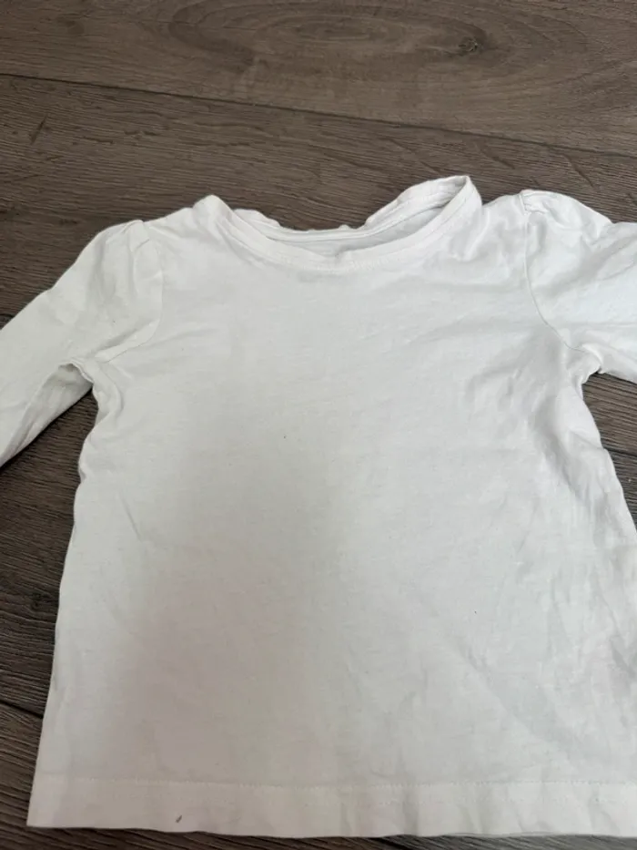 T shirt primark 12-18 mois - photo numéro 2