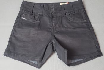 short jean noir femme