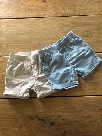 Lot de deux shorts 2 ans NPO Baby