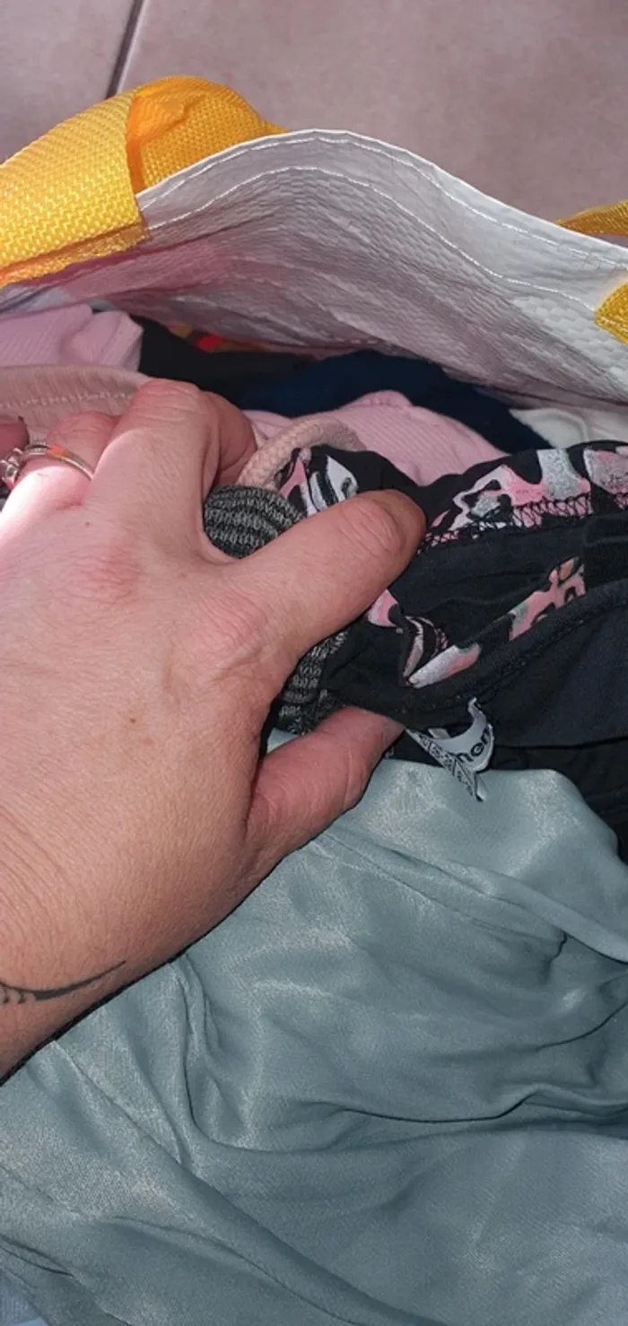 Grosse poche vêtements 36/38 - photo numéro 3