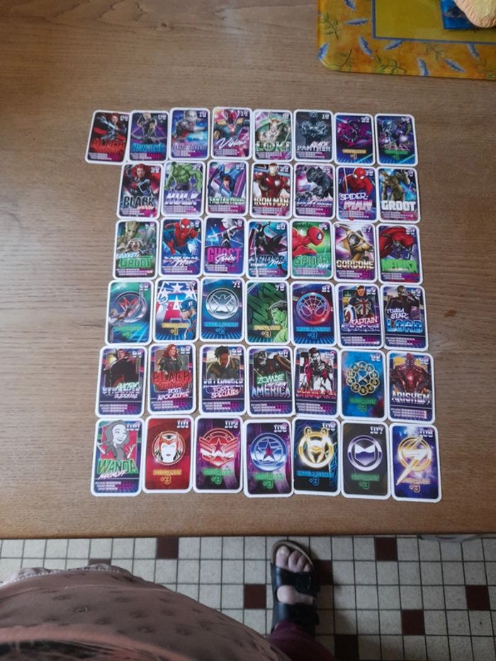 43 cartes Neuf Marvel