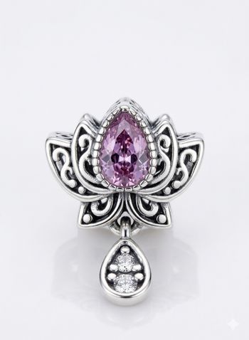Charm lotus 