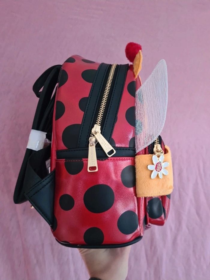 Sac loungefly winnie - photo numéro 3