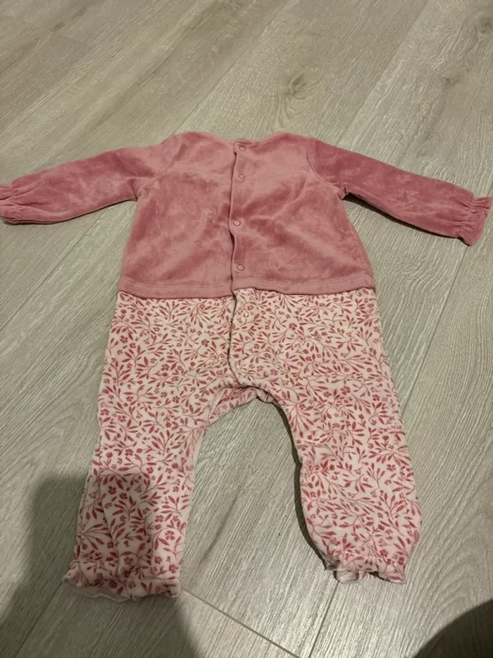 Pyjama - photo numéro 7