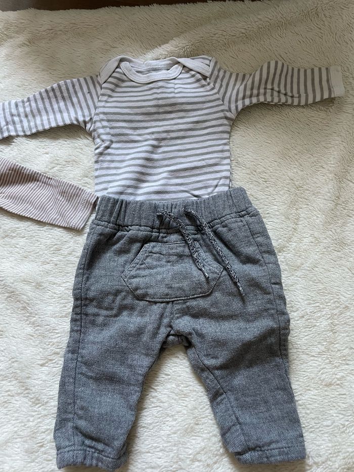 Ensemble pantalon et body - photo numéro 3