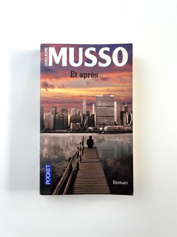 Livre de Guillaume Musso "Et après" dans un très bon état