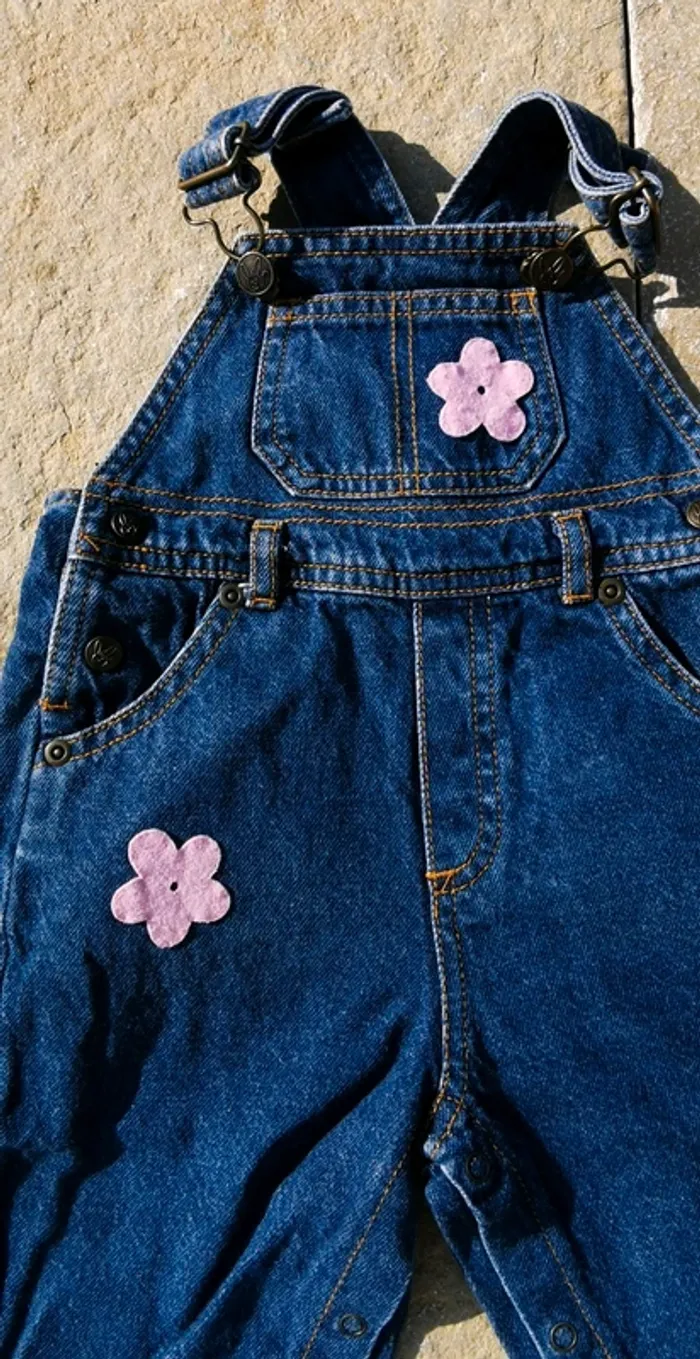 Salopette en jeans kiabi baby 6 mois - photo numéro 2