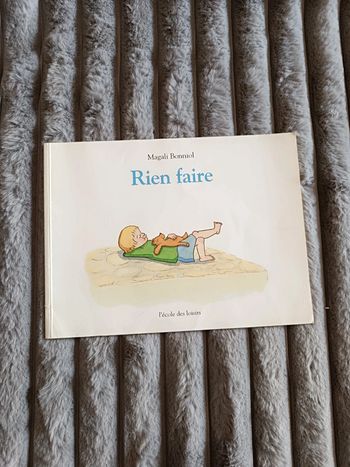 Livre Y2K : Rien faire _ Magali Bonniol _ L'école des loisirs