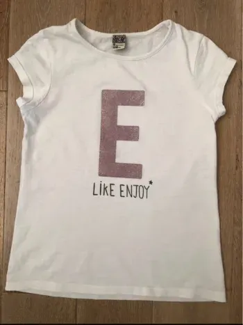 Tee shirt