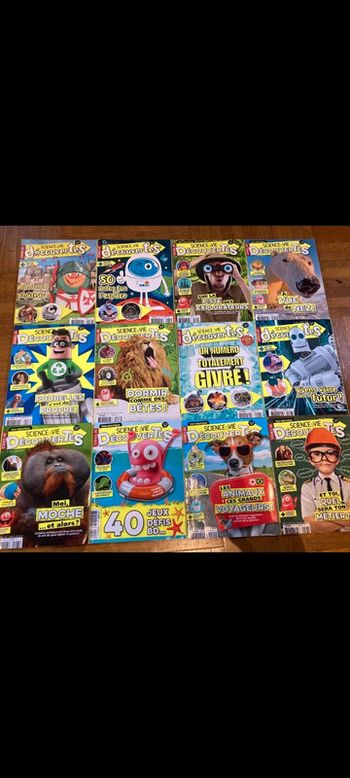 Lot 12 magazines sciences et vie et découvertes
