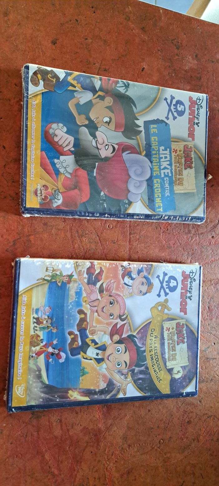 Dvds jake pirate du pays imaginaire  neuf