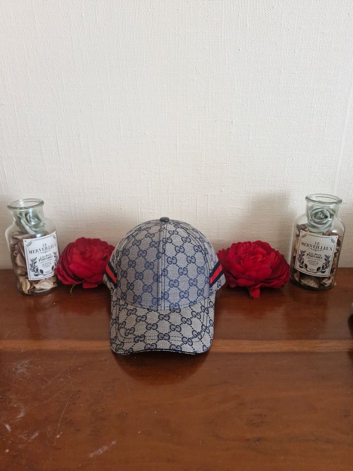Casquette gucci bleu