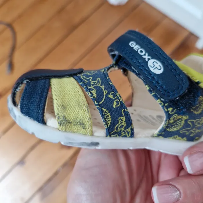 Chaussures bébé - sandales - Geox - Taille 18 - photo numéro 4