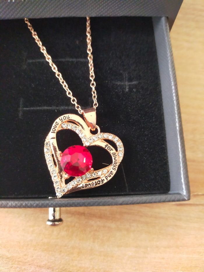 Rose éternelle plus bijoux - photo numéro 2